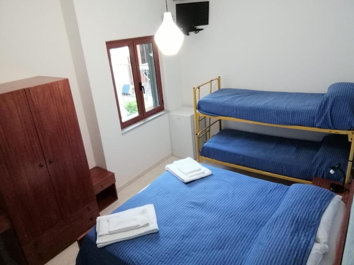 Hotel Parigino Palinuro Exteriér fotografie